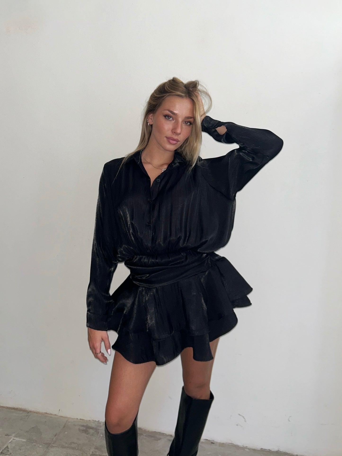 VESTITO SATIN NERO