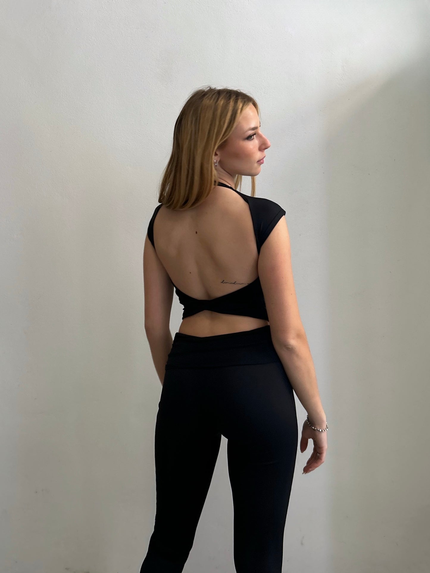 Top Schiena Nuda NERO