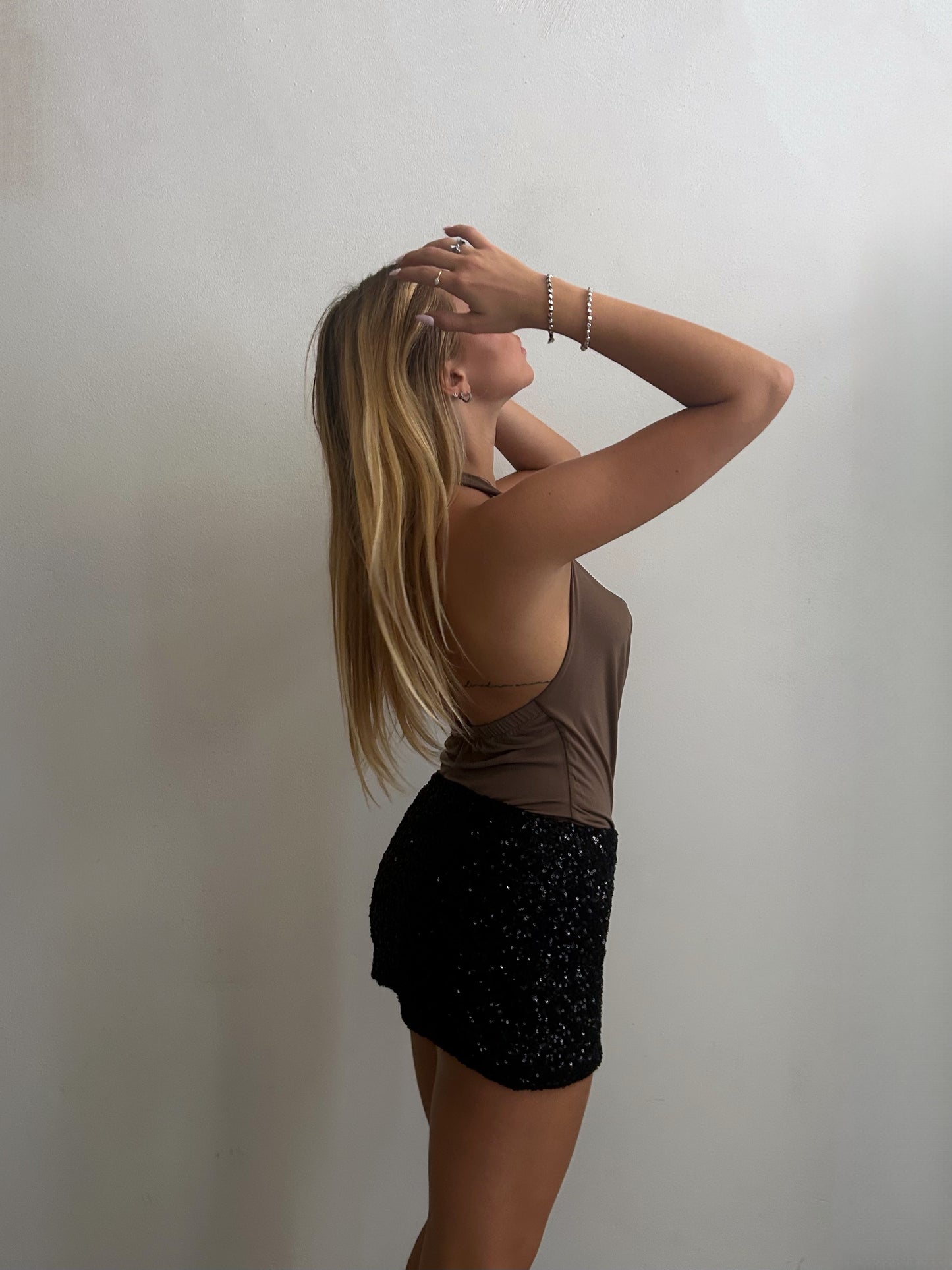 Body TAUPE